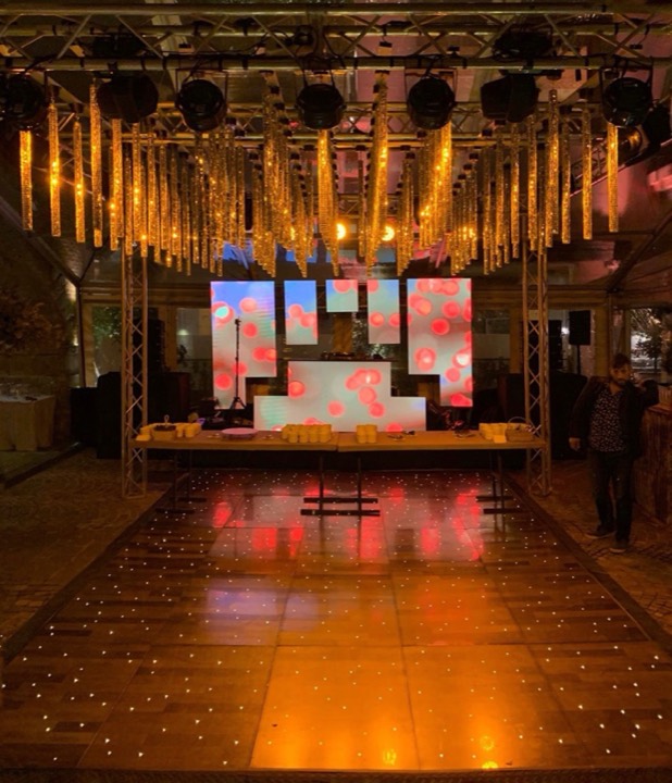 Evento social producido por LANG