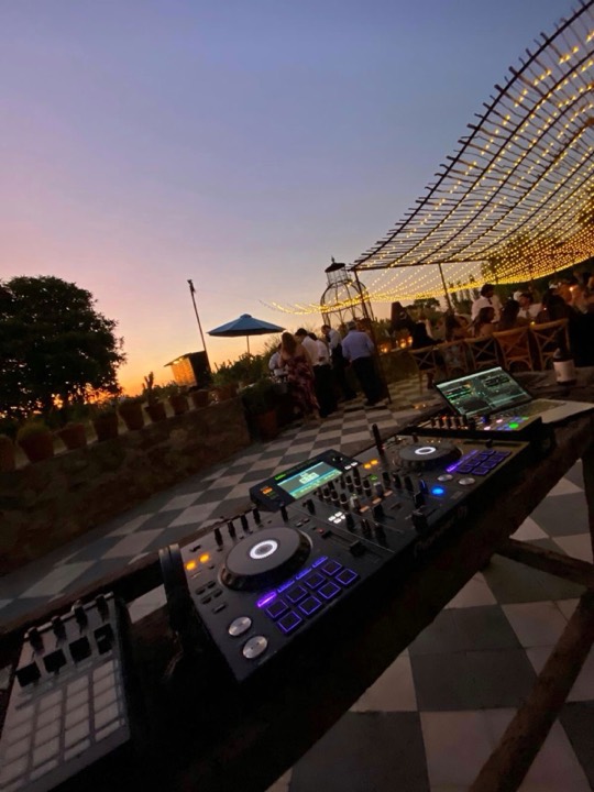 Evento social producido por LANG
