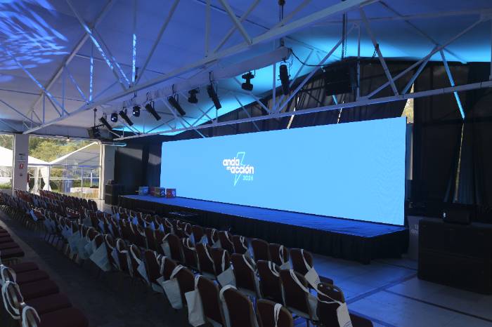 Centro de Eventos Elías Regules — evento producido por LANG
