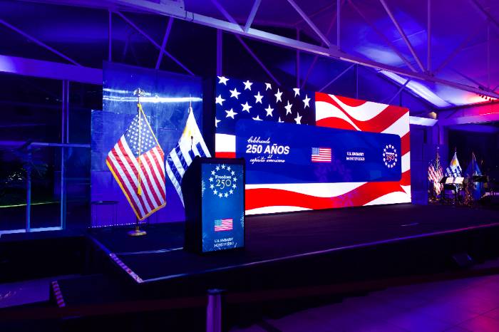 Centro de Eventos Elías Regules — evento producido por LANG