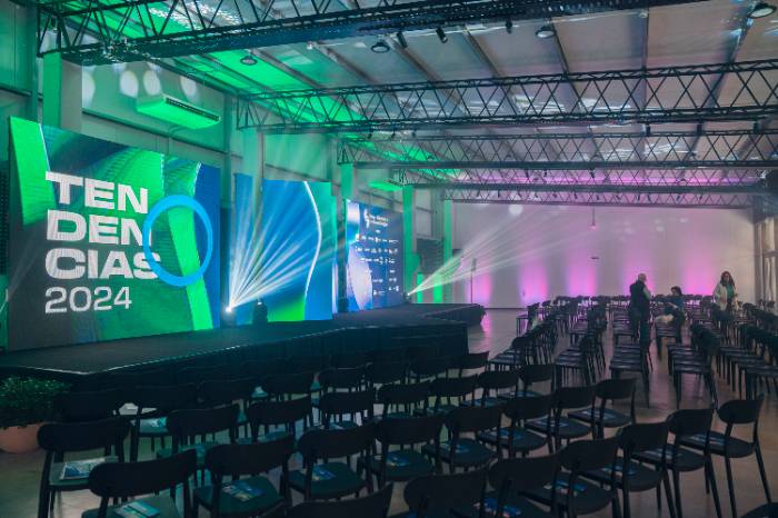 Via Disegno — evento producido por LANG