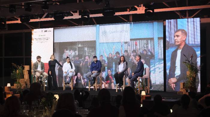 Centro de Eventos Elías Regules — evento producido por LANG
